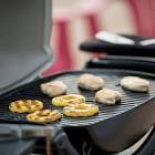 Weber Q2200