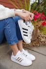 Adidas Grand Court Sneakers