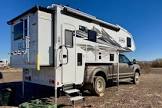 Lance 1172 Truck Camper