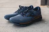 Brooks Ghost 15